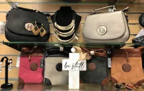 Cross body handbag