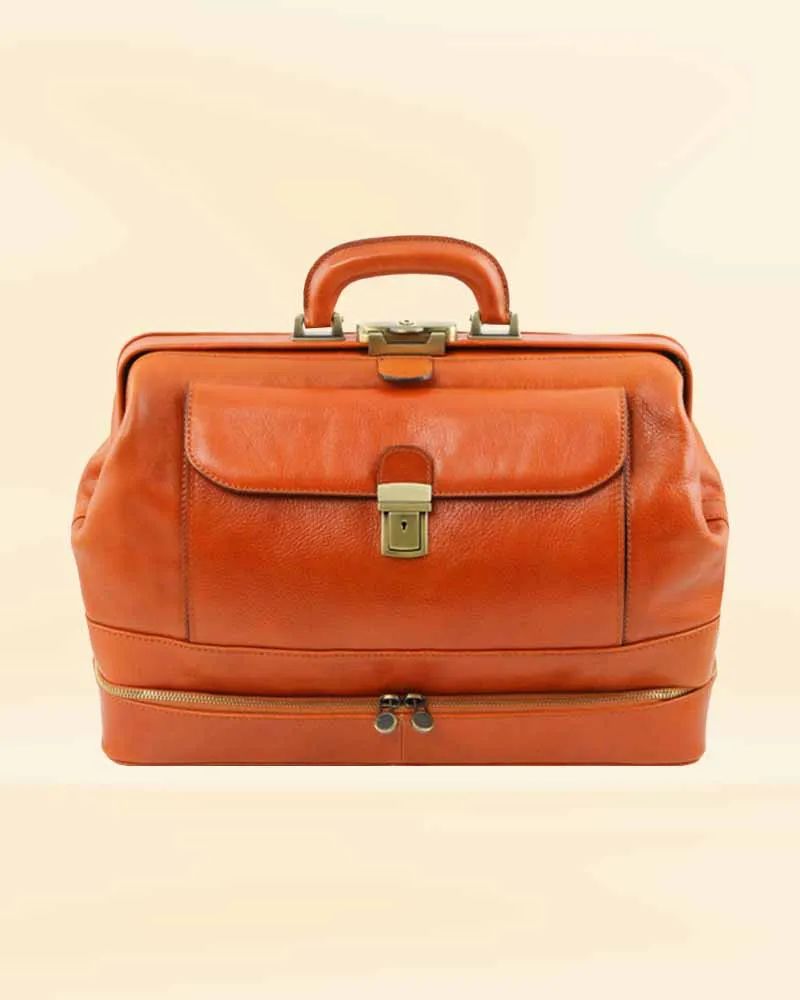 Giottosan Leather Care Companion doctor bag